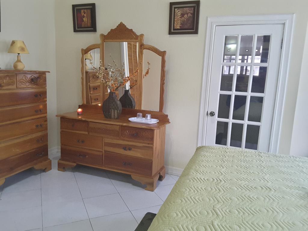 Cazwin Villas Montego Bay Zimmer foto